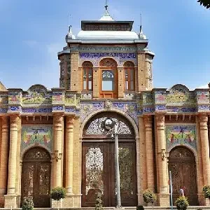 سردر باغ ملی تهران | میزبان بلیط