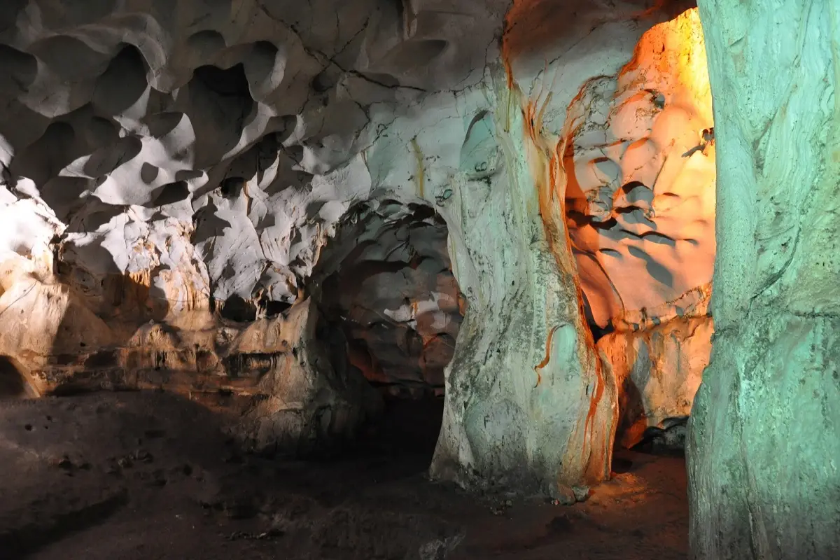 غار کارائین آنتالیا | میزبان بلیط