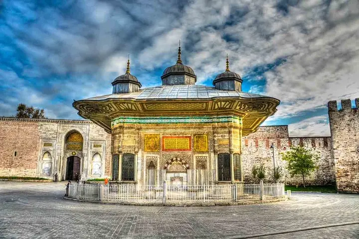 چشمه سلطان احمد سوم استانبول | میزبان بلیط